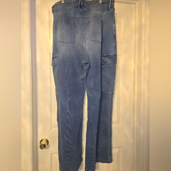 NWOT Good American Jeanius Good Skate Wide Leg Cargo French Terry Pants - Picture 6 of 6